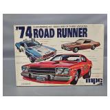 1/25 Scale Model Kit