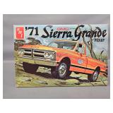 1/25 Scale Model Kit