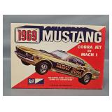 1/25 Scale Model Kit