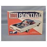 1/25 Scale Model Kit