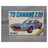 1/25 Scale Model Kit