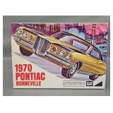 MPC 1970 Pontiac Bonneville 1/25 Scale Model Kit