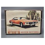 Factory Sealed AMT 1968 Buick Riviera 1/25 Scale Model Kit