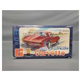 1/25 Scale Model Kit