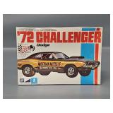 1/25 Scale Model Kit
