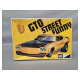 1/25 Scale Model Kit