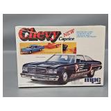 1/25 Scale Model Kit