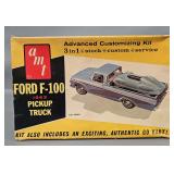 1/25 Scale Model Kit