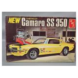Mint Unbuilt AMT Chevrolet Camaro SS 350 1/25 Scale Model Kit