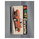 1/25 Scale Model Kit