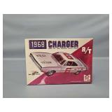 1/25 Scale Model Kit