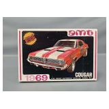 AMT 1969 Mercury Cougar XR-7 1/25 Scale Model Kit
