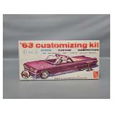 1/25 Scale Model Kit