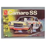 AMT 1970 1/25 Scale Chevrolet Camaro SS 1/25 Scale Model Kit
