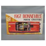 1/25 Scale Model Kit