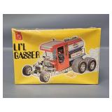 1/25 Scale Model Kit