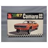 AMT 1967 Chevrolet Camaro SS 350 Hardtop Annual 1/25 Scale Model Kit