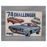 1/25 Scale Model Kit