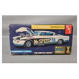 AMT 1953 Studebaker 3-in-1 1/25 Scale Model Kit