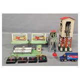 Group of American Flyer S gauge Accessories