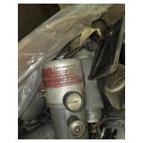 PALLET DUNMORE AUTOMATIC DRILL HEAD & AIR FITTINGS