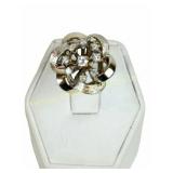 VINTAGE 14K WHITE GOLD FLOWER DIAMOND RING