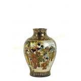 MEIJI PERIOD SHIMAZU CLAN SATSUMA VASE