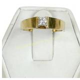 14K GOLD DIAMOND SOLITAIRE RING