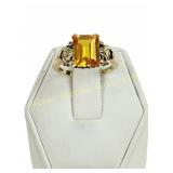10K GOLD ORANGE SAPPHIRE RING