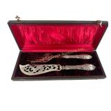 19TH C. STERLING HANDLED FISH SERVERS IN CASE