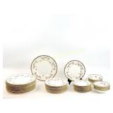ROYAL ALBERT DIMITY ROSE DINNER SERVICE FOR 12