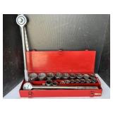3/4 socket set & 2 ratchet