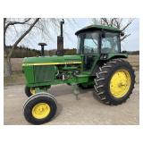 John Deere 4230 tractor