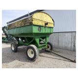 J&M 350 Gravity wagon w/ tarp