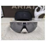 Oakley Meta Vanguard smart glasses w case