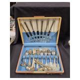 Wm. A. Rogers & Son silverplate flatware set