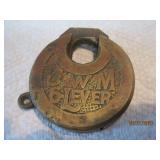 6 Lever Antique Padlock |