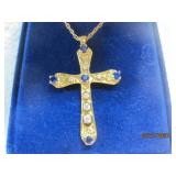 Loni Anderson Cross Necklace | 18'