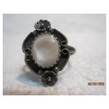 Sterling Ornate Moonstone Ring | 6.5