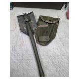 US WW2 M1943 Folding Shovel With 1st Pattern