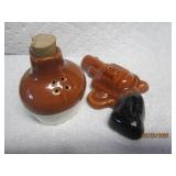 Salt + Pepper Shakers Hillbilly Gun + Jug |