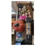 (2) Flats: Halloween decor and ceramic figures