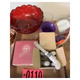 Assorted glassware and box of ceramic spreader