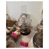 Glass oil lamp