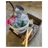 Box lot: bucket with ducting, microfiber cloths,