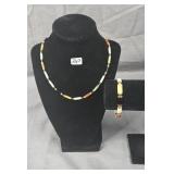 Vintage multi-color jade and marked 14k Gold link