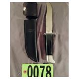 Buck knife #119 with cover