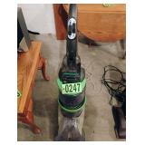 Steam Vac dual V carpet shampooer