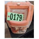 Plano troll live bait container