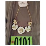 Floral decor womens necklace